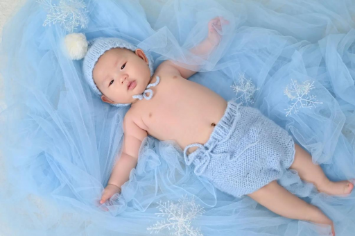 濮阳宝宝要不要穿袜子